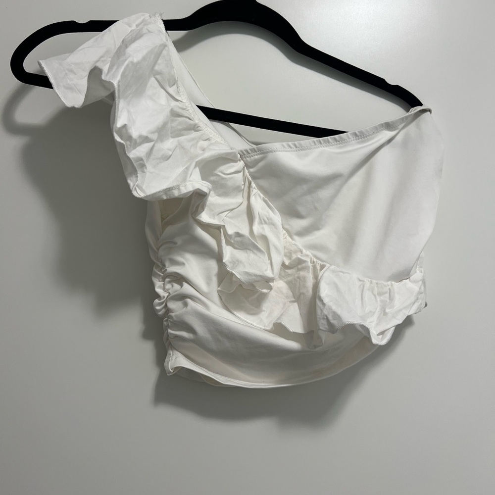 Elegant White Ruffled One-Shoulder Top